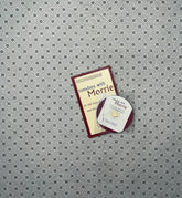 tuesdays with morrie an old man a young man and lifes greatest lesson by mitch albom 1